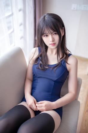 黑丝袜美少女